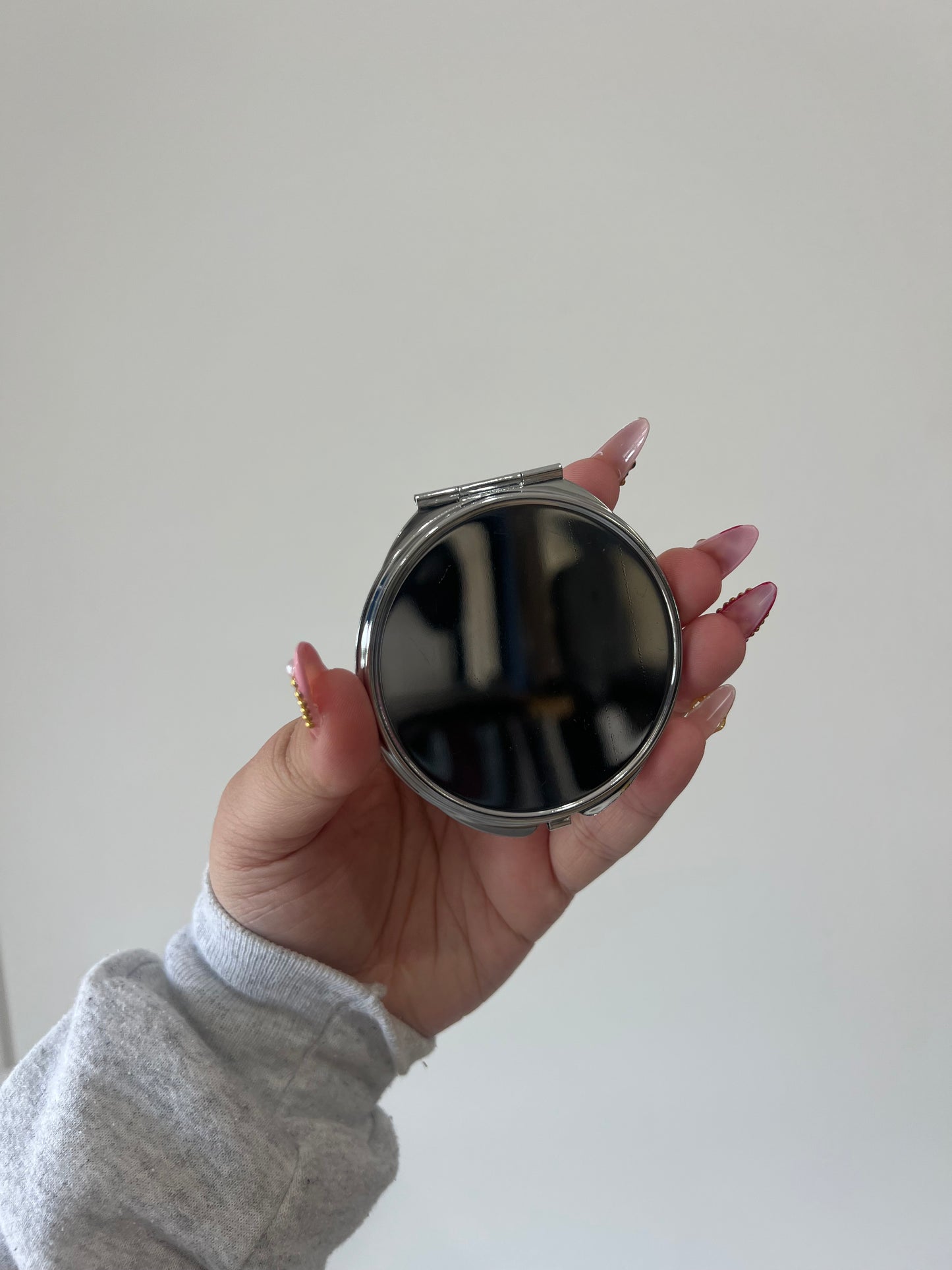 Compact Mirror